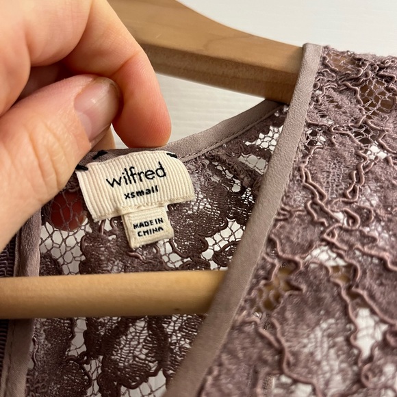 Aritzia Wilfred Lace Top with Zipper - XS - Picture 3 of 4